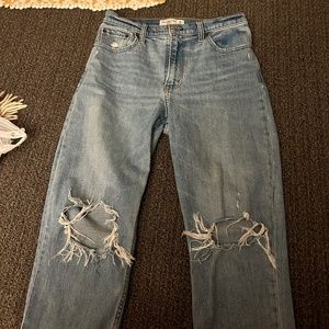 Abercrombie and fitch mom high rise jeans